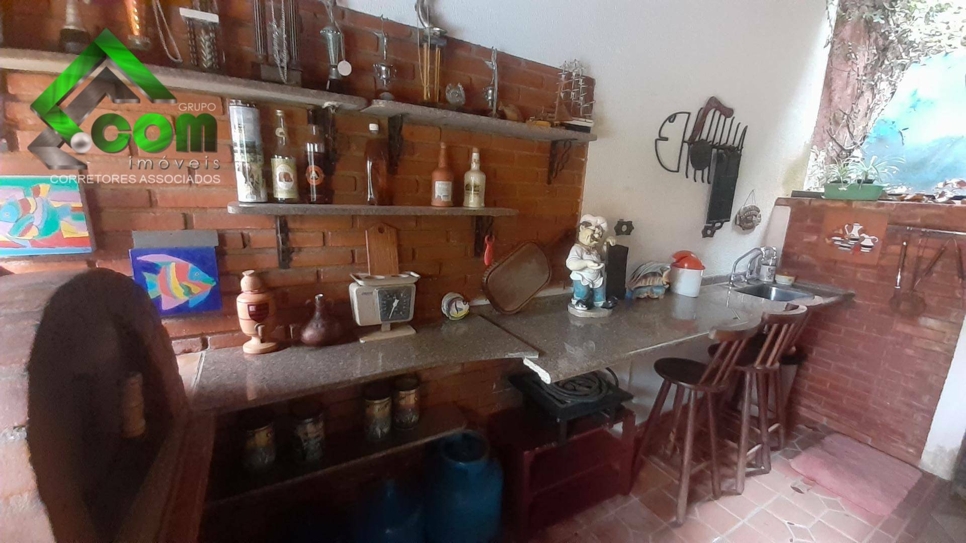 Chácara à venda com 3 quartos, 188m² - Foto 18