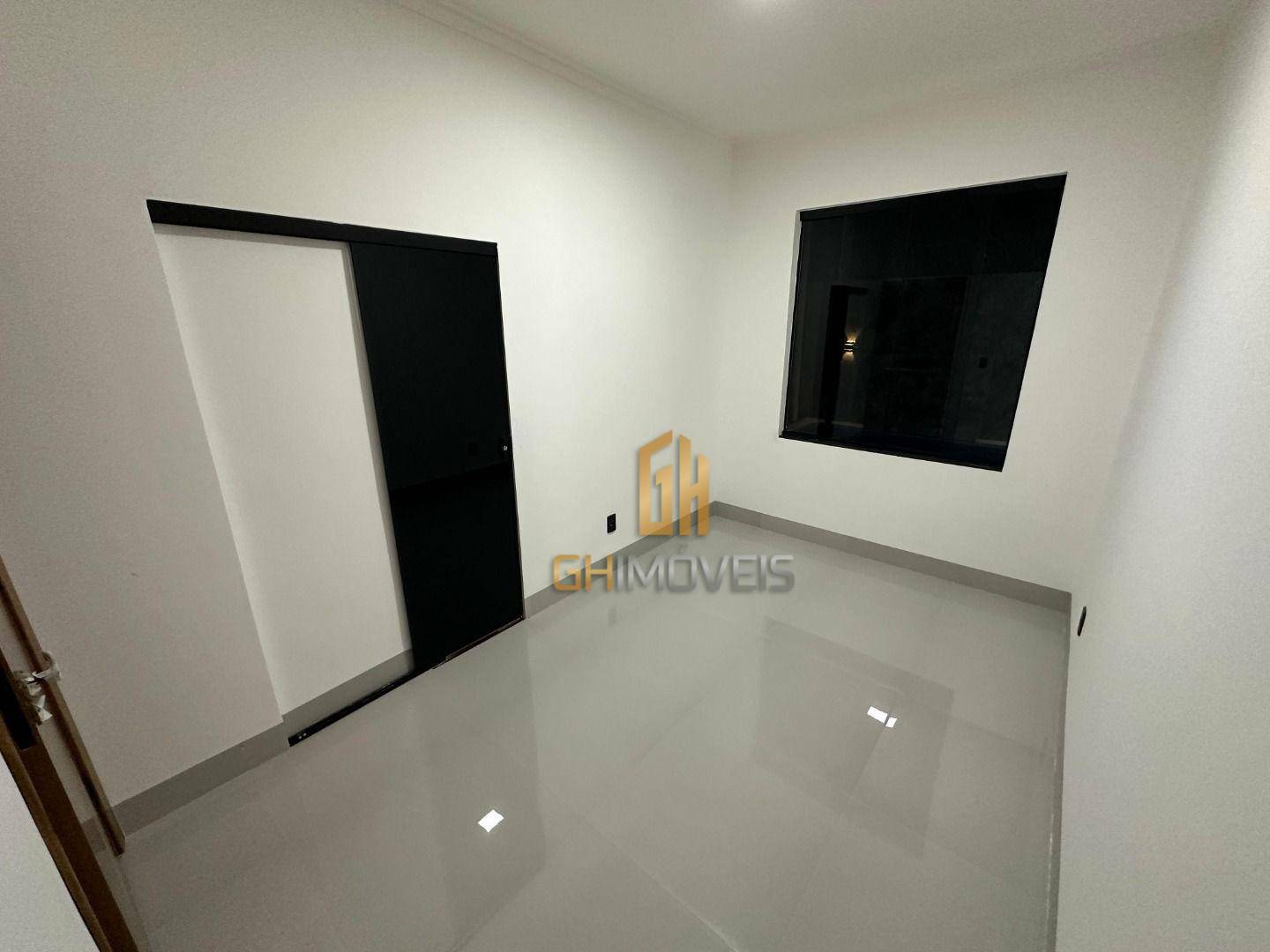 Casa à venda com 3 quartos, 120m² - Foto 11