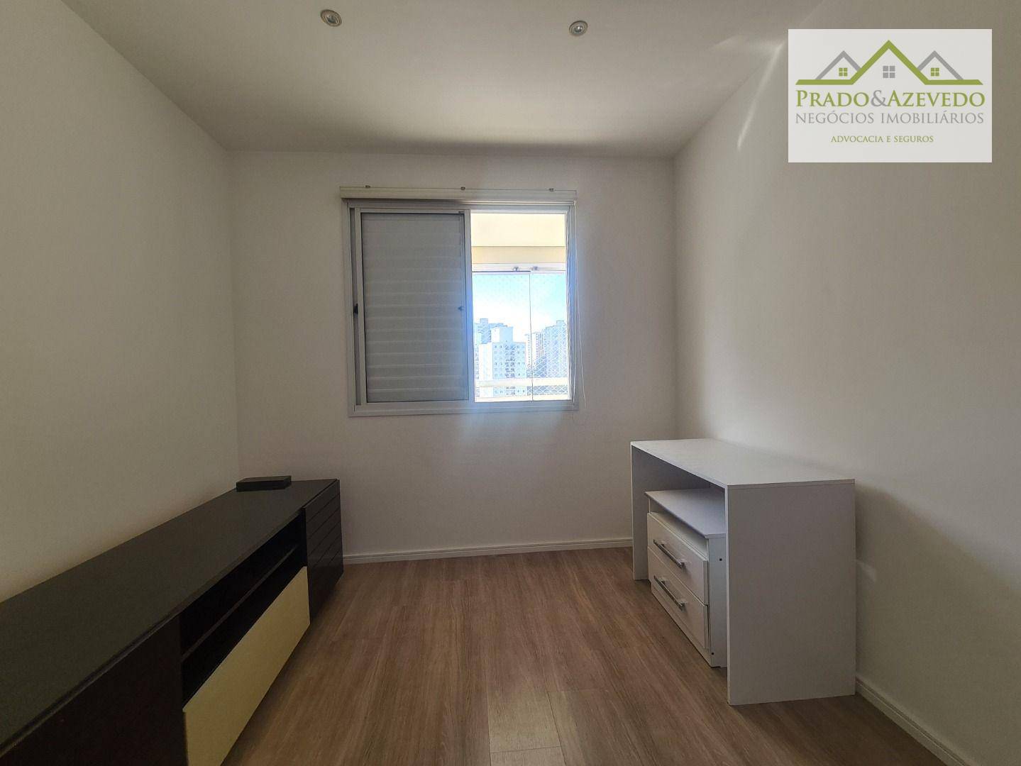 Apartamento para alugar com 3 quartos, 94m² - Foto 17