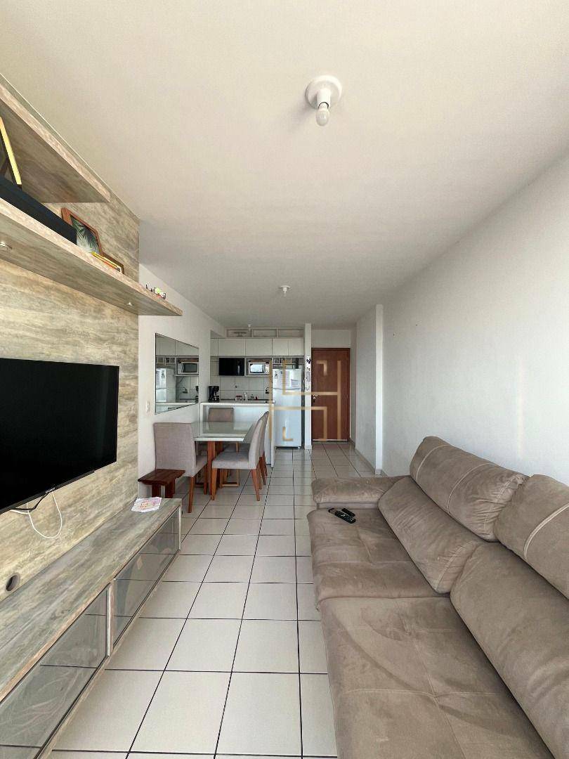 Apartamento à venda com 3 quartos, 67m² - Foto 1