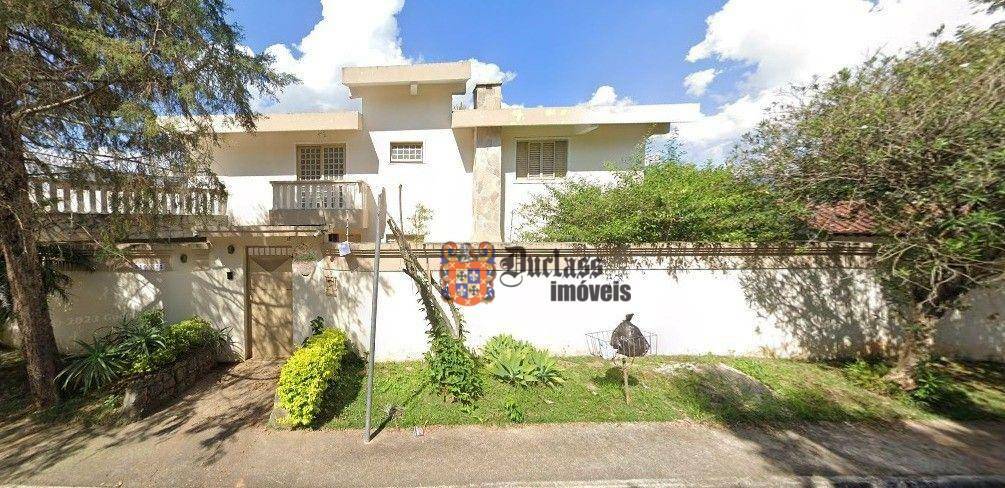 Sobrado à venda com 4 quartos, 317m² - Foto 1