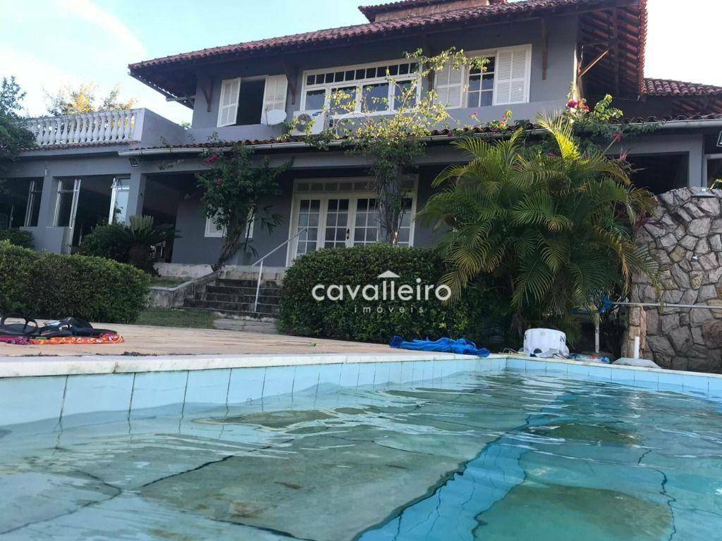 Casa à venda com 5 quartos, 285m² - Foto 2