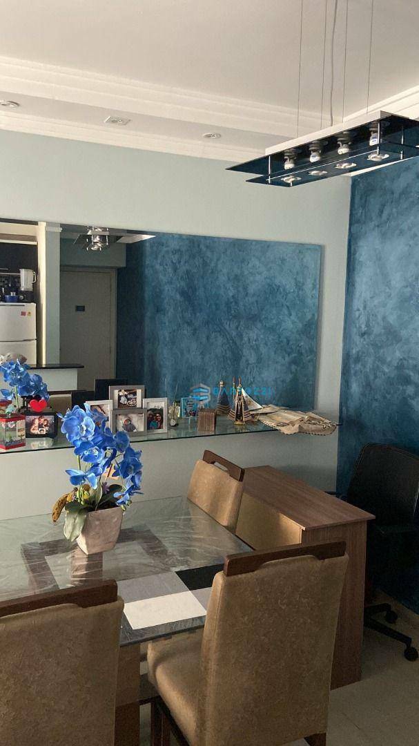 Apartamento à venda com 2 quartos, 66m² - Foto 5