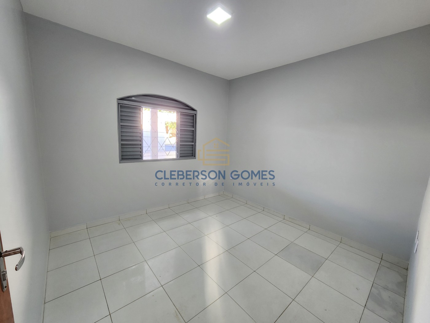 Casa à venda com 3 quartos, 360m² - Foto 11