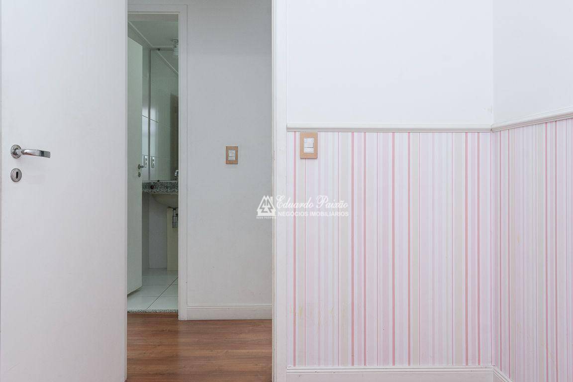 Apartamento à venda com 2 quartos, 65m² - Foto 26