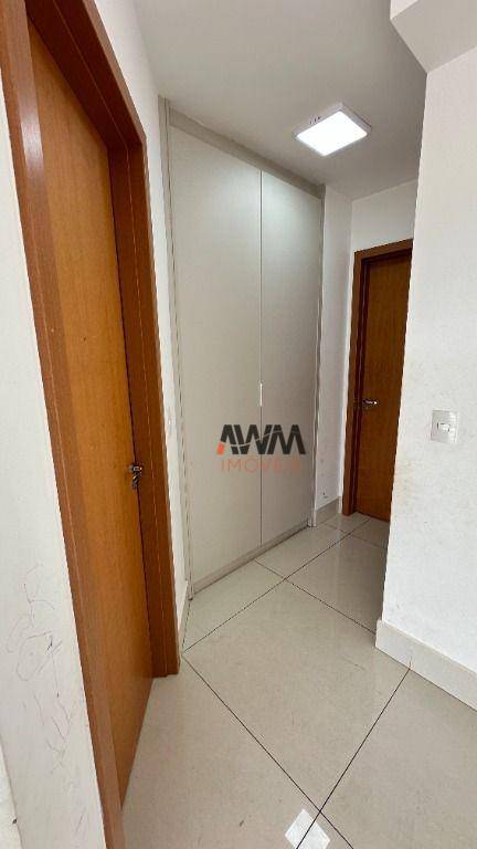 Apartamento para alugar com 3 quartos, 141m² - Foto 18