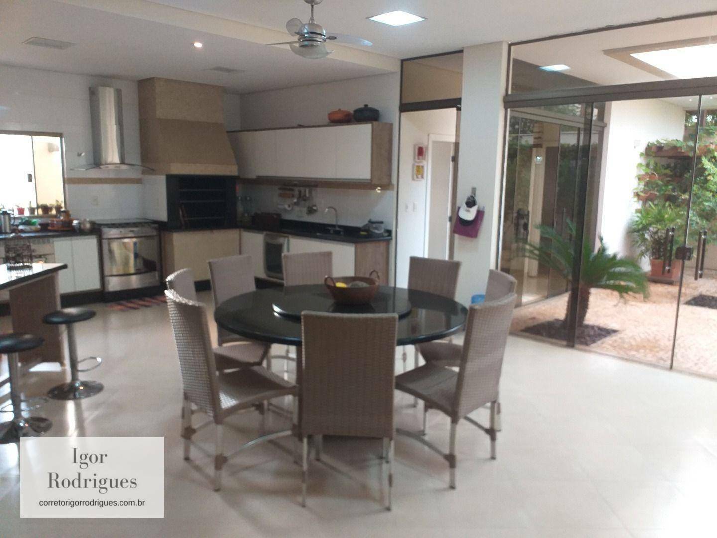 Sobrado à venda com 3 quartos, 440m² - Foto 19