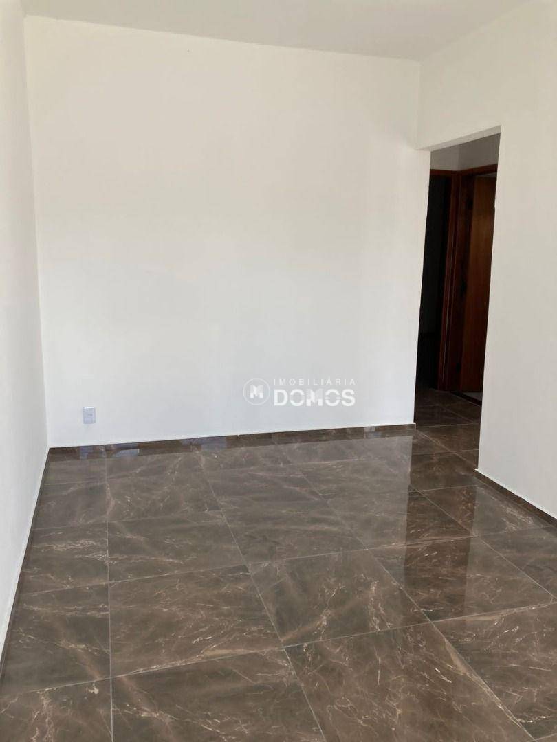 Casa à venda com 2 quartos, 57m² - Foto 13