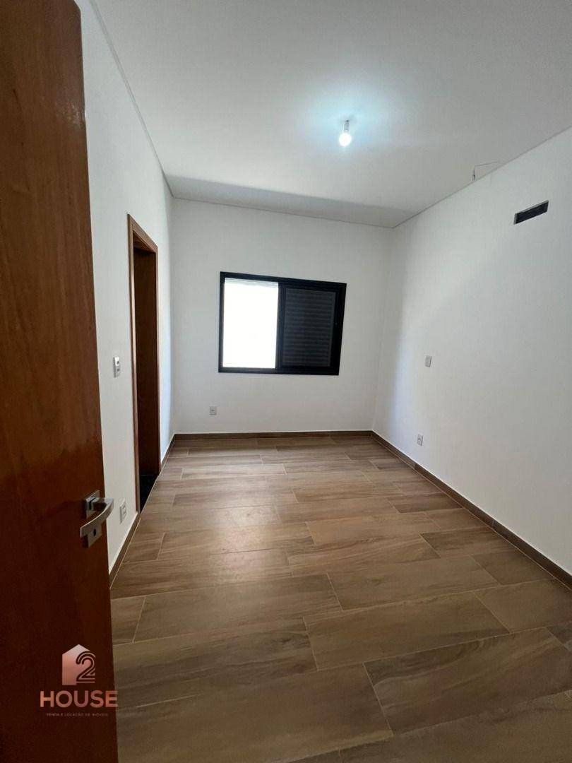 Casa de Condomínio à venda com 4 quartos, 220m² - Foto 7