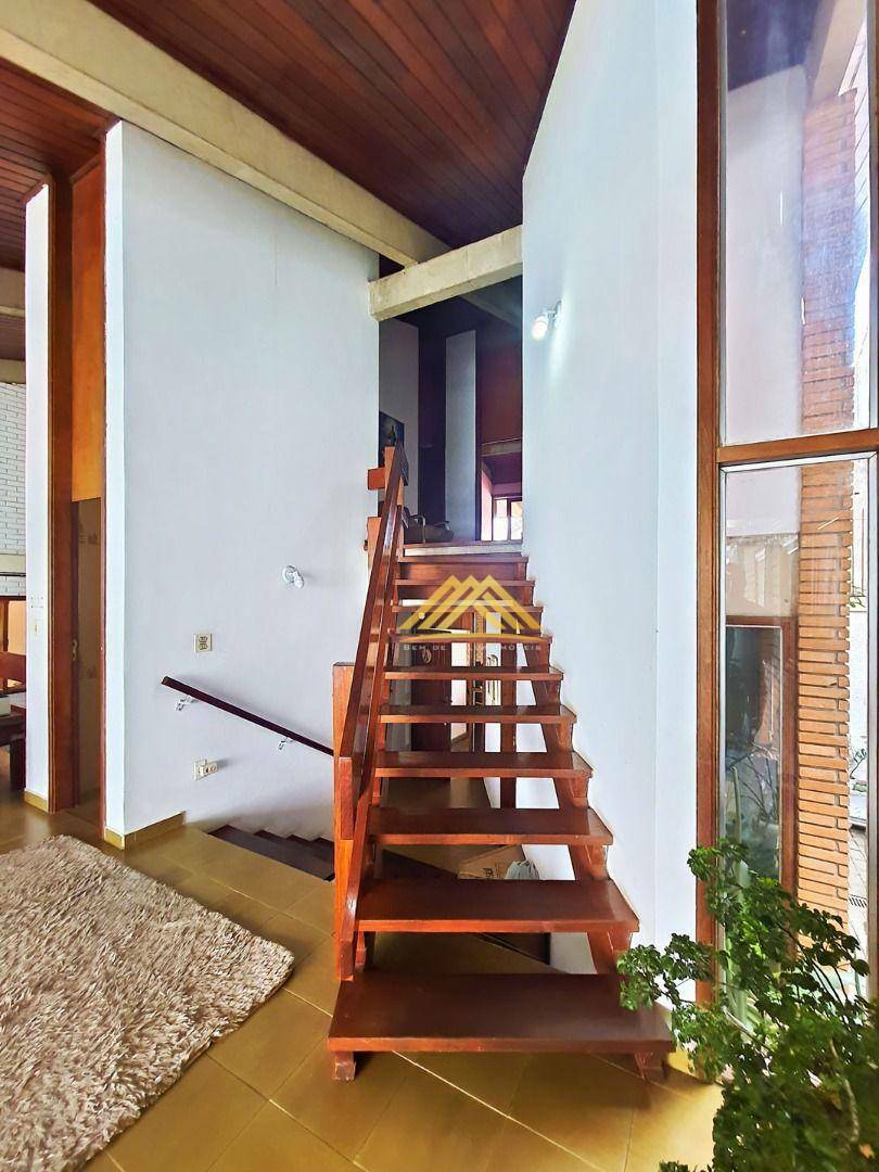 Sobrado à venda com 3 quartos, 428m² - Foto 7