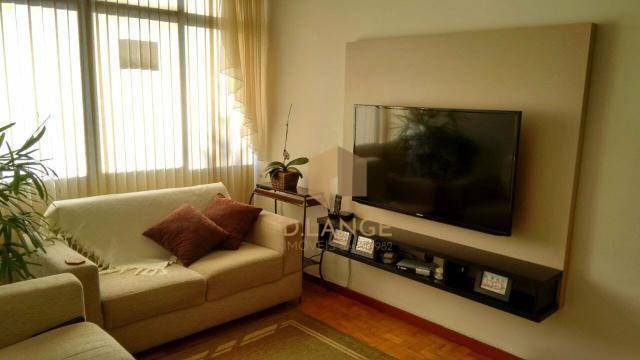 Apartamento à venda com 2 quartos, 80m² - Foto 1