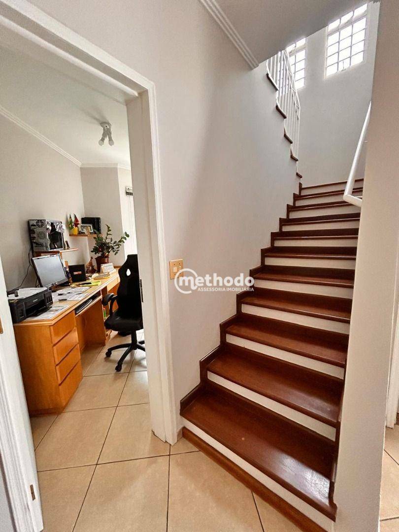 Casa à venda com 5 quartos, 263m² - Foto 8