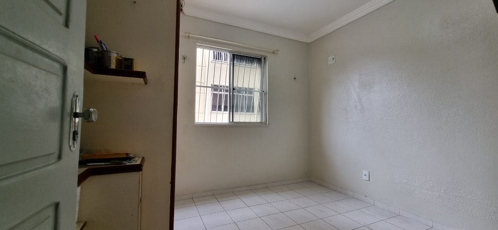 Apartamento à venda com 3 quartos, 82m² - Foto 12