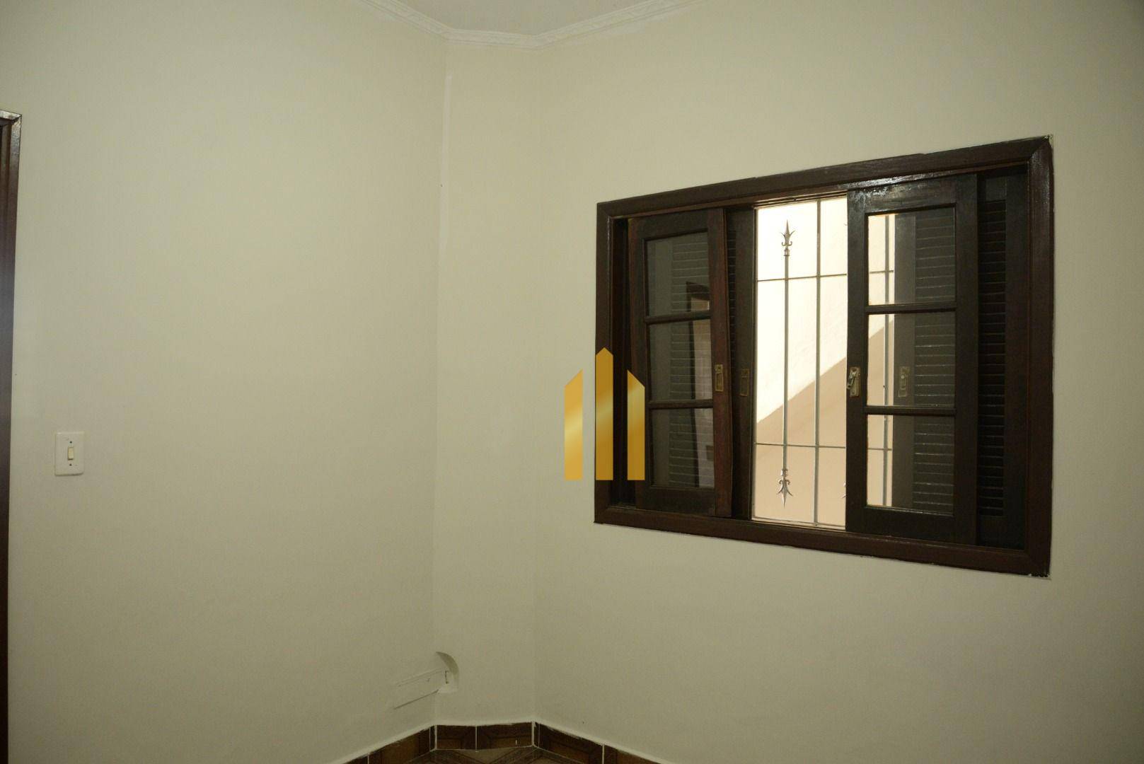 Sobrado à venda com 4 quartos, 600m² - Foto 60