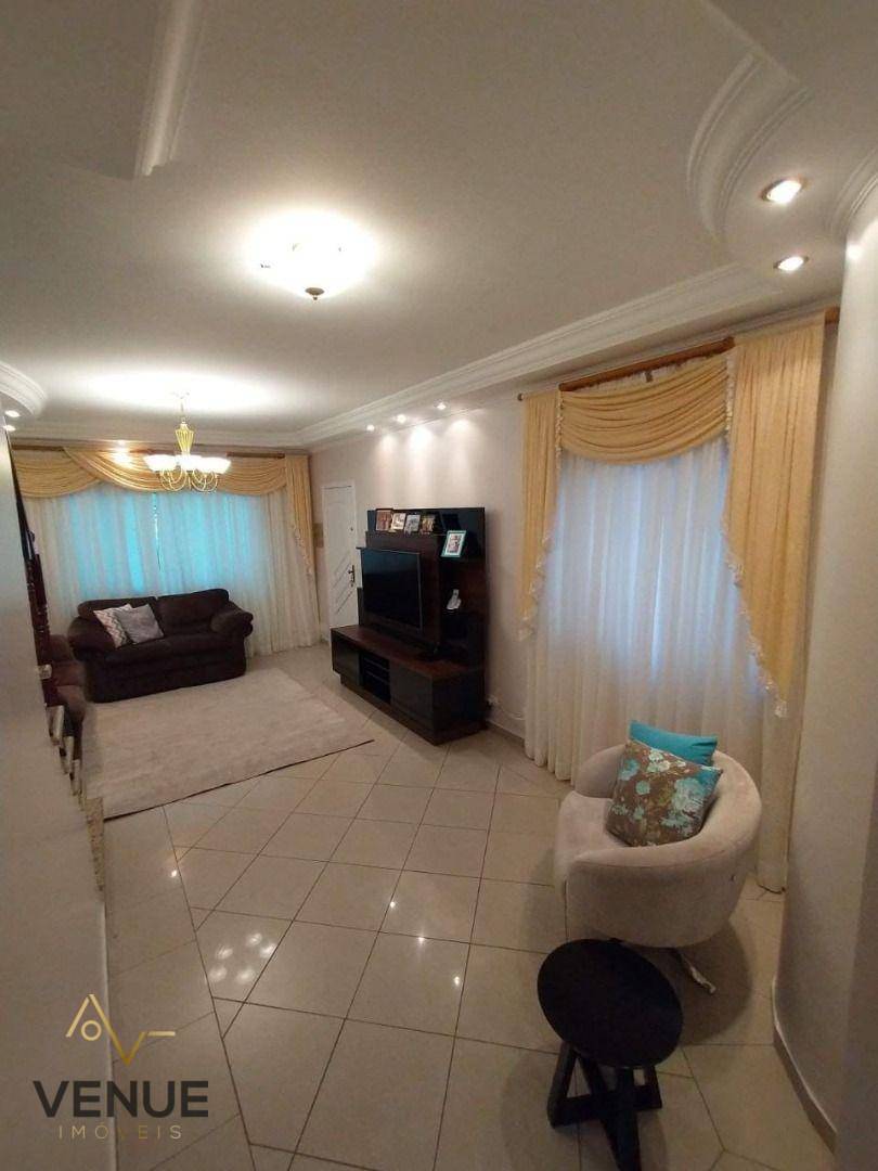 Sobrado à venda com 3 quartos, 125m² - Foto 1