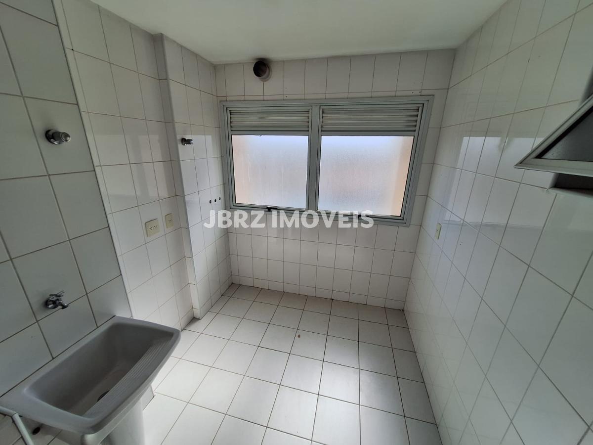 Apartamento à venda com 2 quartos, 76m² - Foto 14