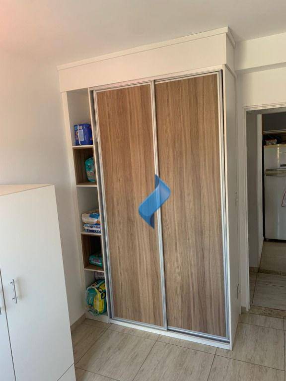 Apartamento à venda com 3 quartos, 97m² - Foto 14