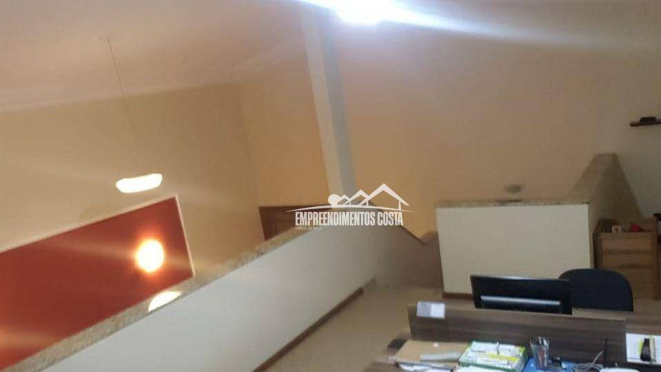 Chácara à venda com 3 quartos, 600m² - Foto 8