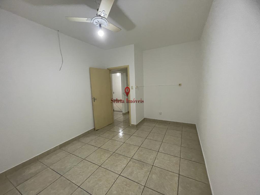 Casa à venda com 3 quartos, 112m² - Foto 13