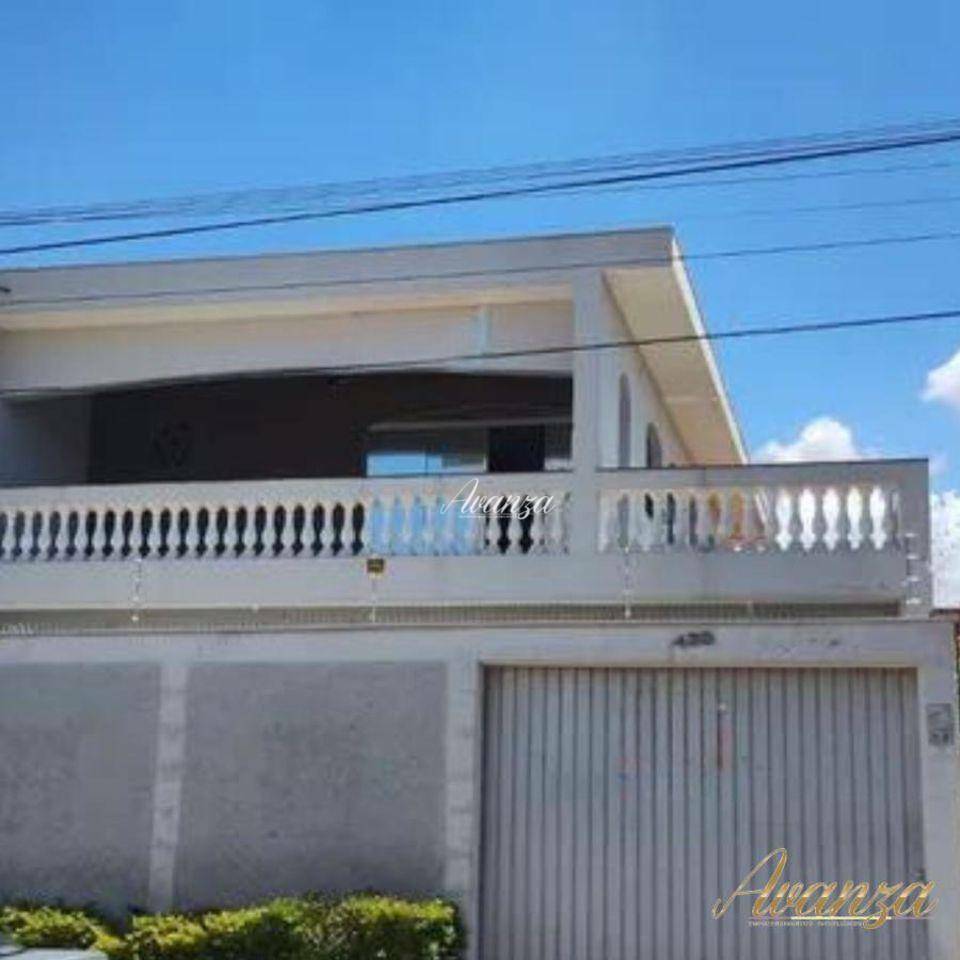 Sobrado, 6 quartos, 285 m² - Foto 1