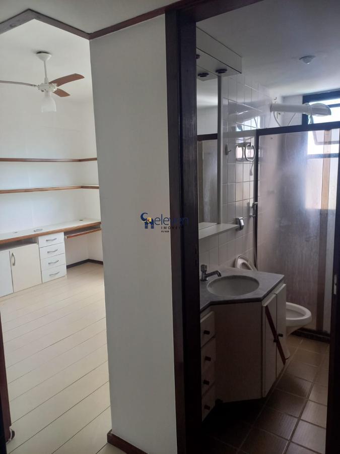 Apartamento à venda com 3 quartos - Foto 8