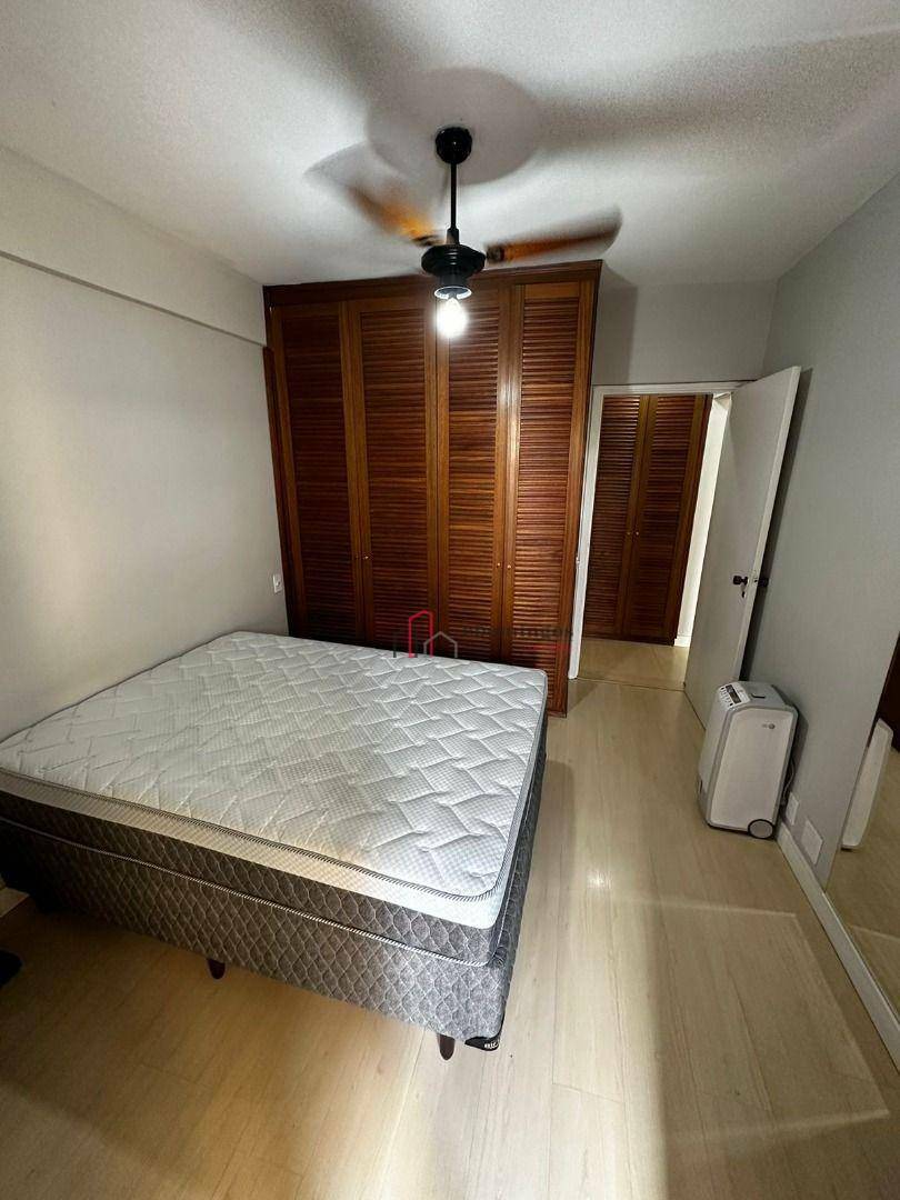 Apartamento à venda com 2 quartos, 62m² - Foto 6