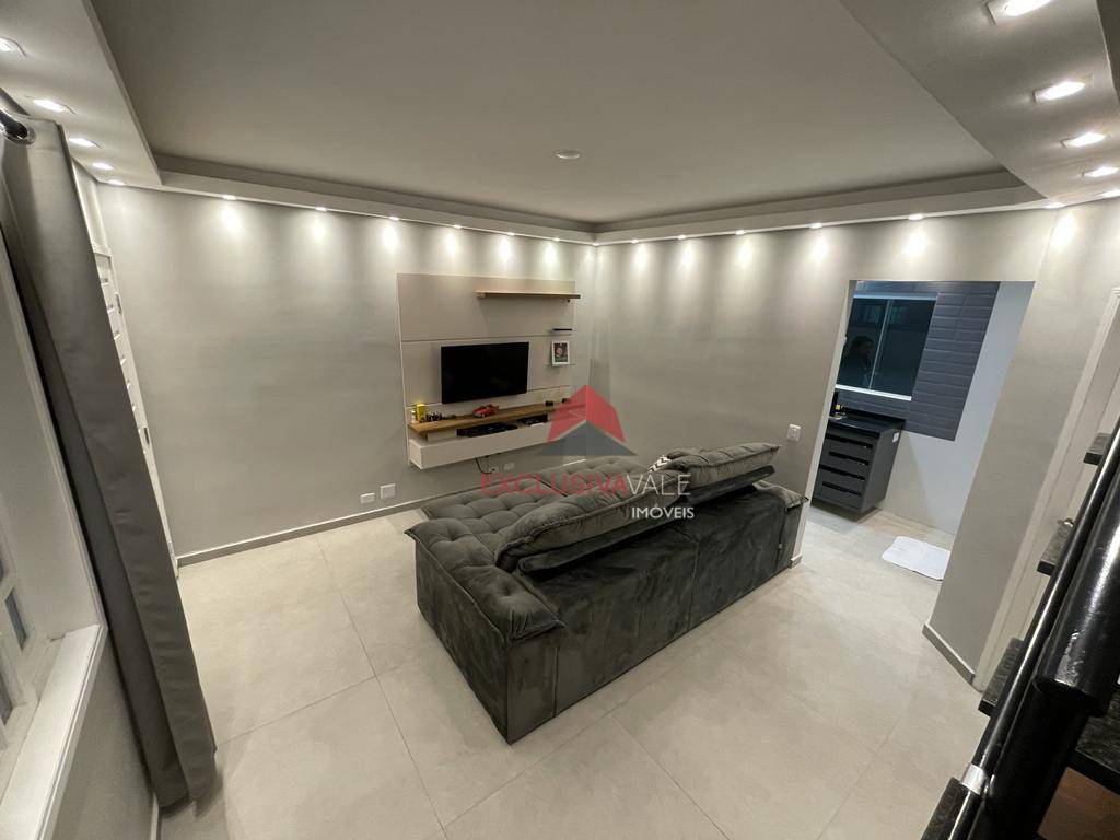 Casa à venda com 2 quartos, 70m² - Foto 3