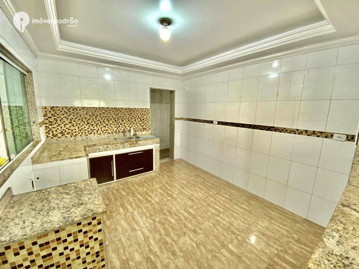 Casa à venda com 4 quartos, 140m² - Foto 13