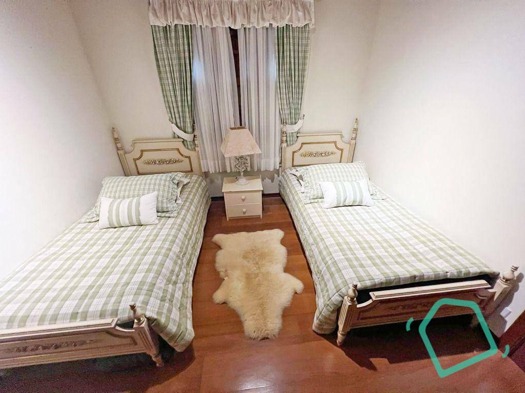 Casa de Condomínio à venda com 4 quartos, 200m² - Foto 22