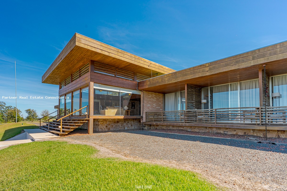 Casa, 20 quartos, 193600 m² - Foto 32