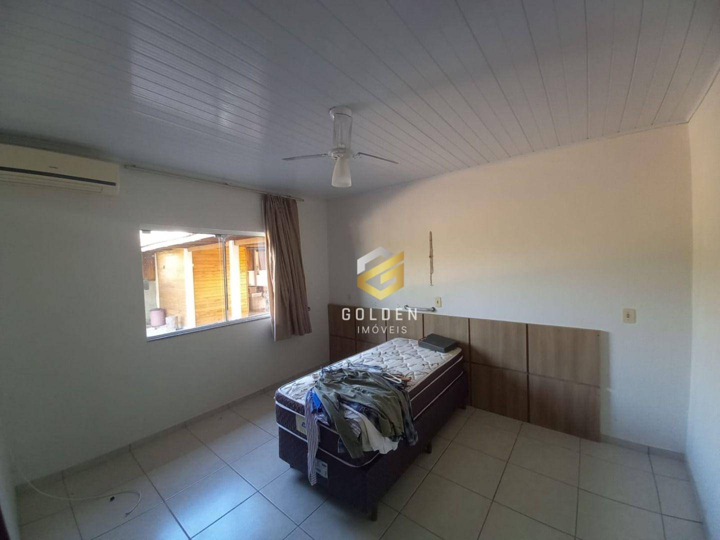 Sítio à venda com 3 quartos, 170m² - Foto 6