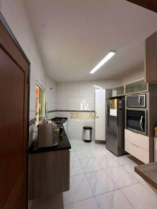 Sobrado à venda com 2 quartos, 100m² - Foto 5