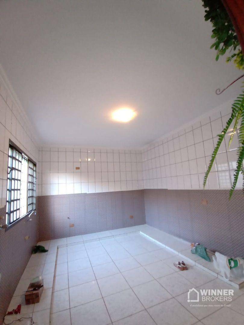 Sobrado à venda com 4 quartos, 150m² - Foto 5