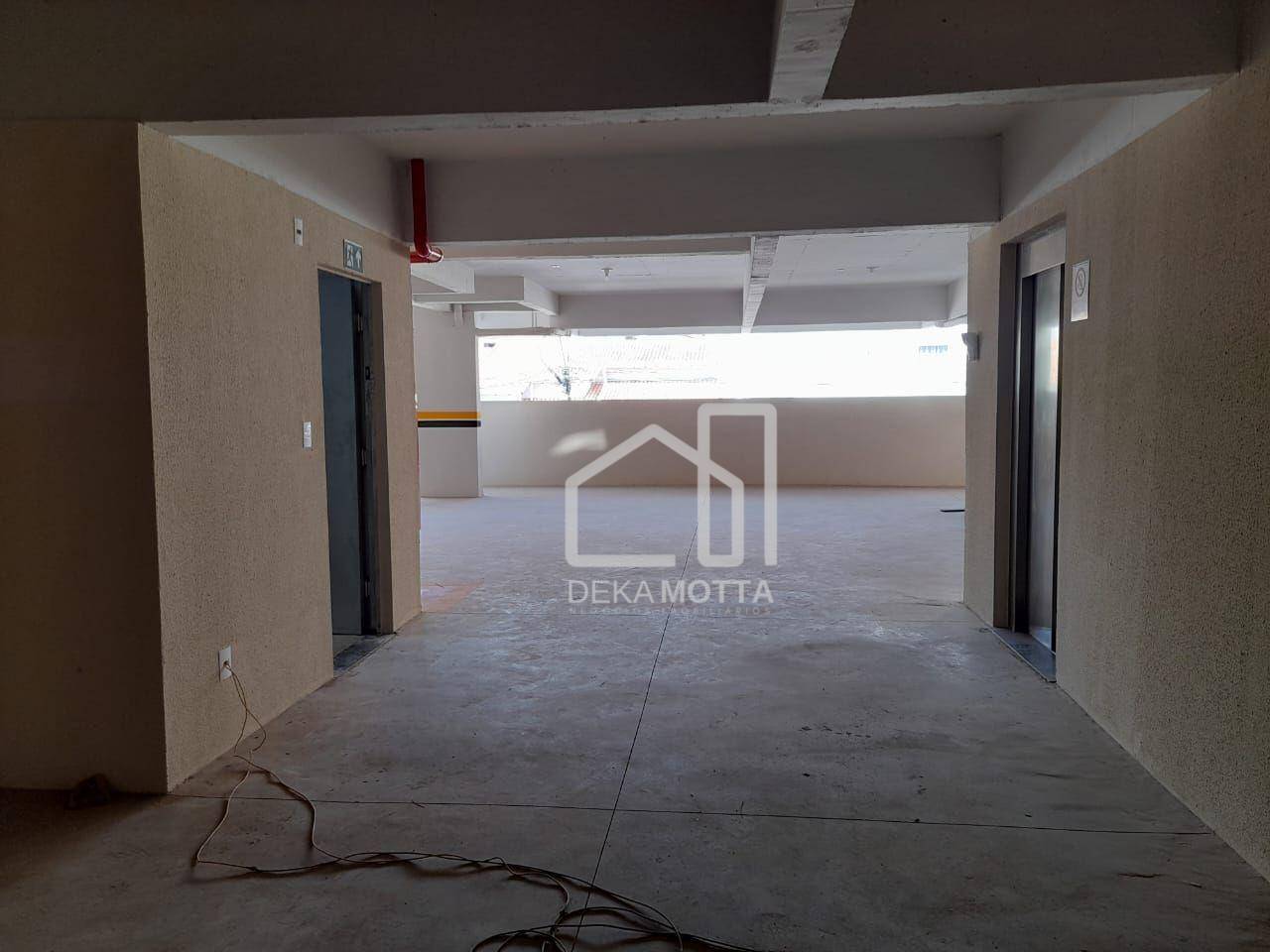 Apartamento à venda com 2 quartos, 67m² - Foto 9