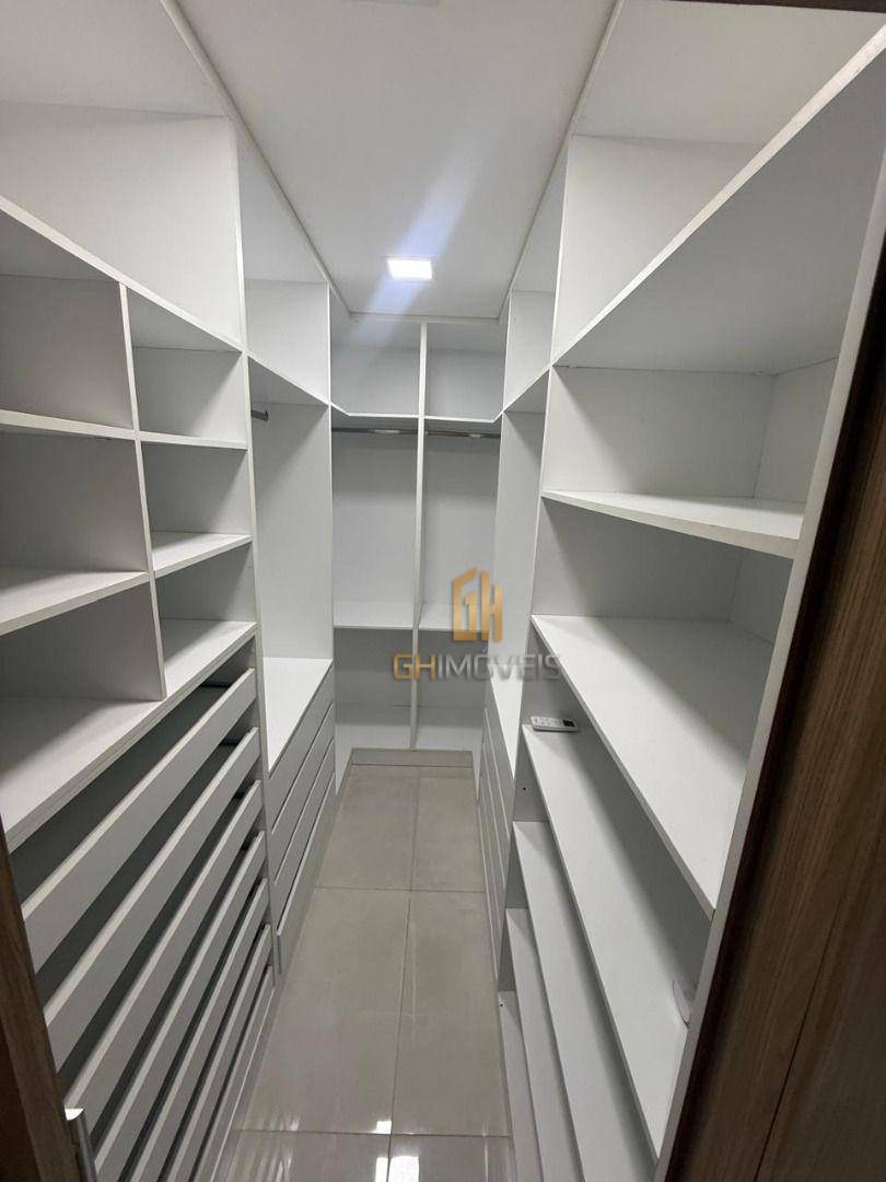 Casa à venda com 3 quartos, 197m² - Foto 15