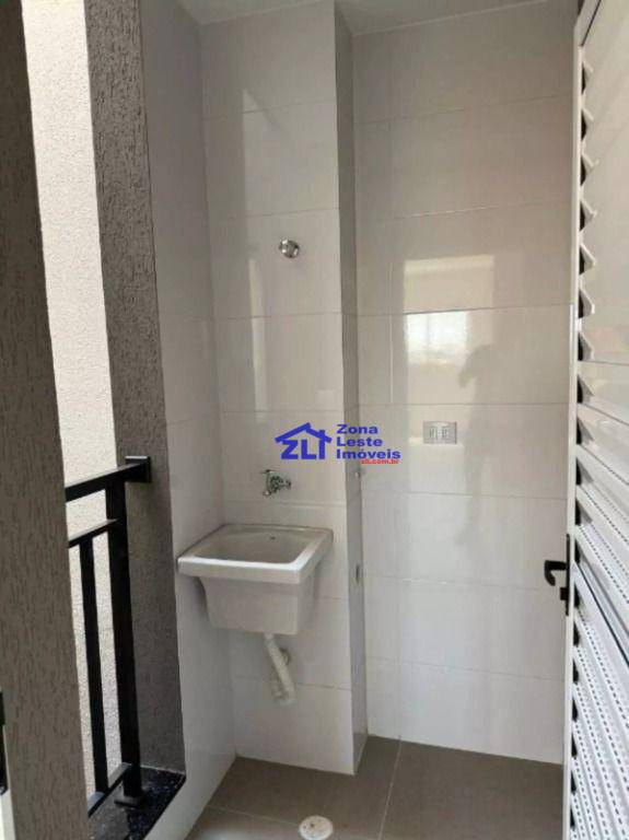 Apartamento para alugar com 2 quartos, 41m² - Foto 12