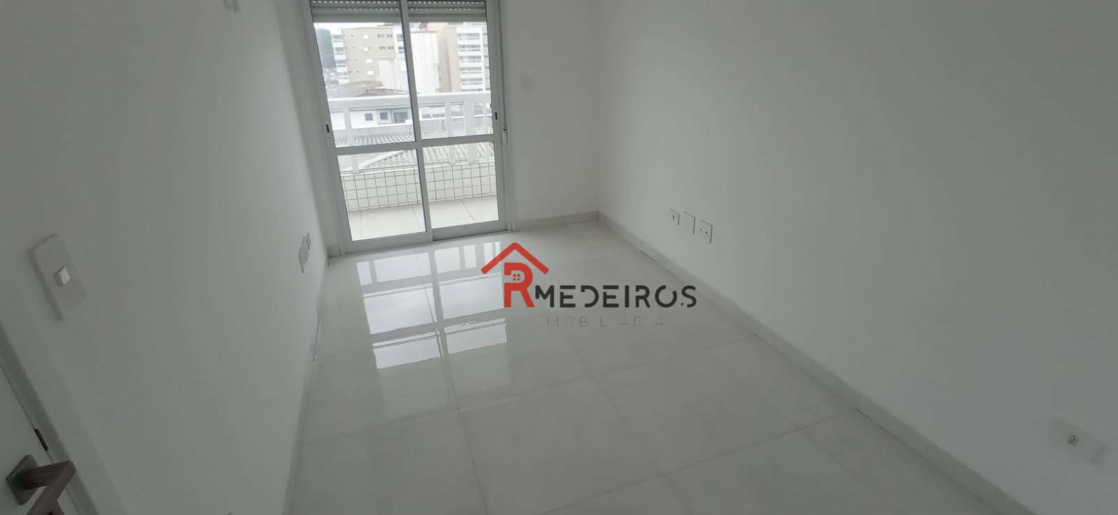 Apartamento à venda com 3 quartos, 134m² - Foto 8