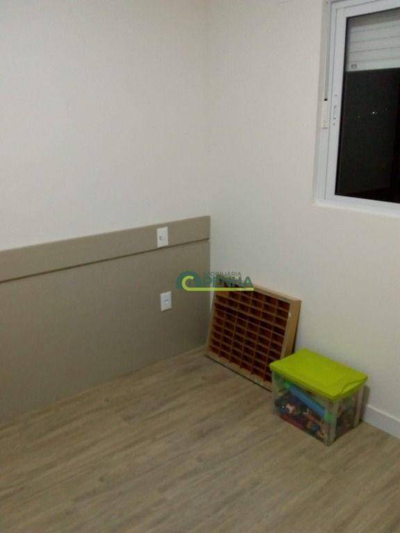 Apartamento à venda com 2 quartos, 76m² - Foto 18