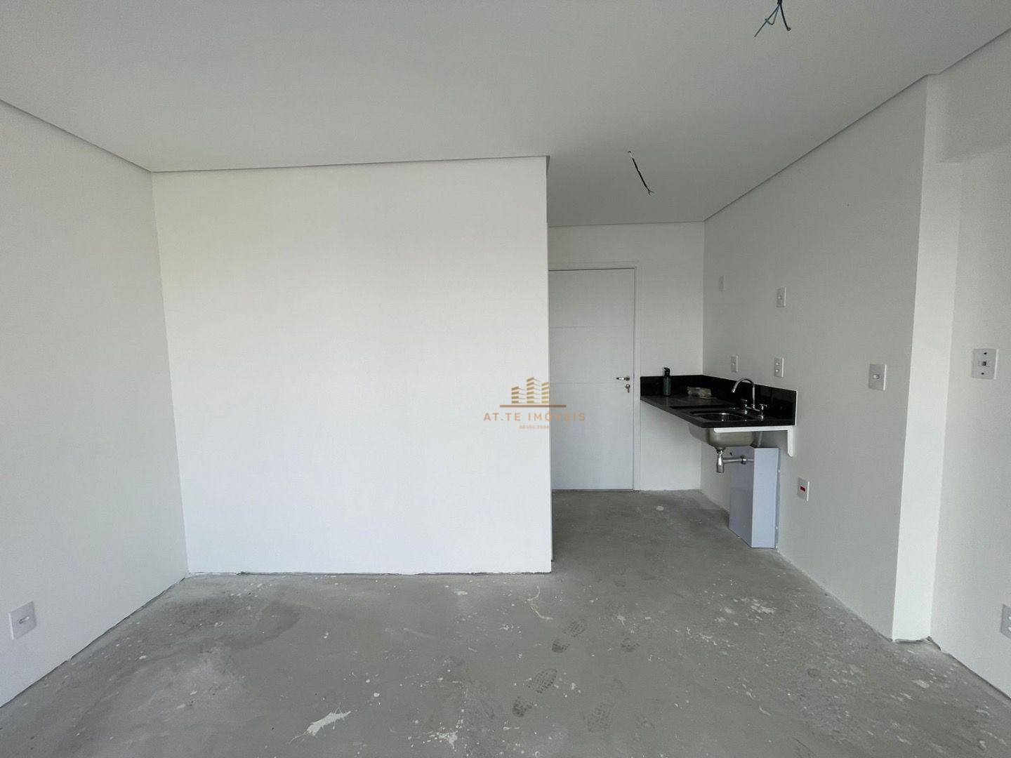 Apartamento à venda com 1 quarto, 26m² - Foto 9