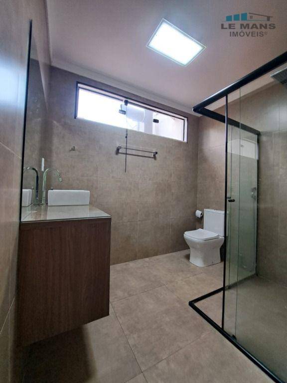 Casa à venda e aluguel com 3 quartos, 185m² - Foto 24