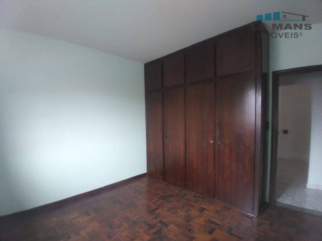 Casa à venda com 3 quartos, 195m² - Foto 6