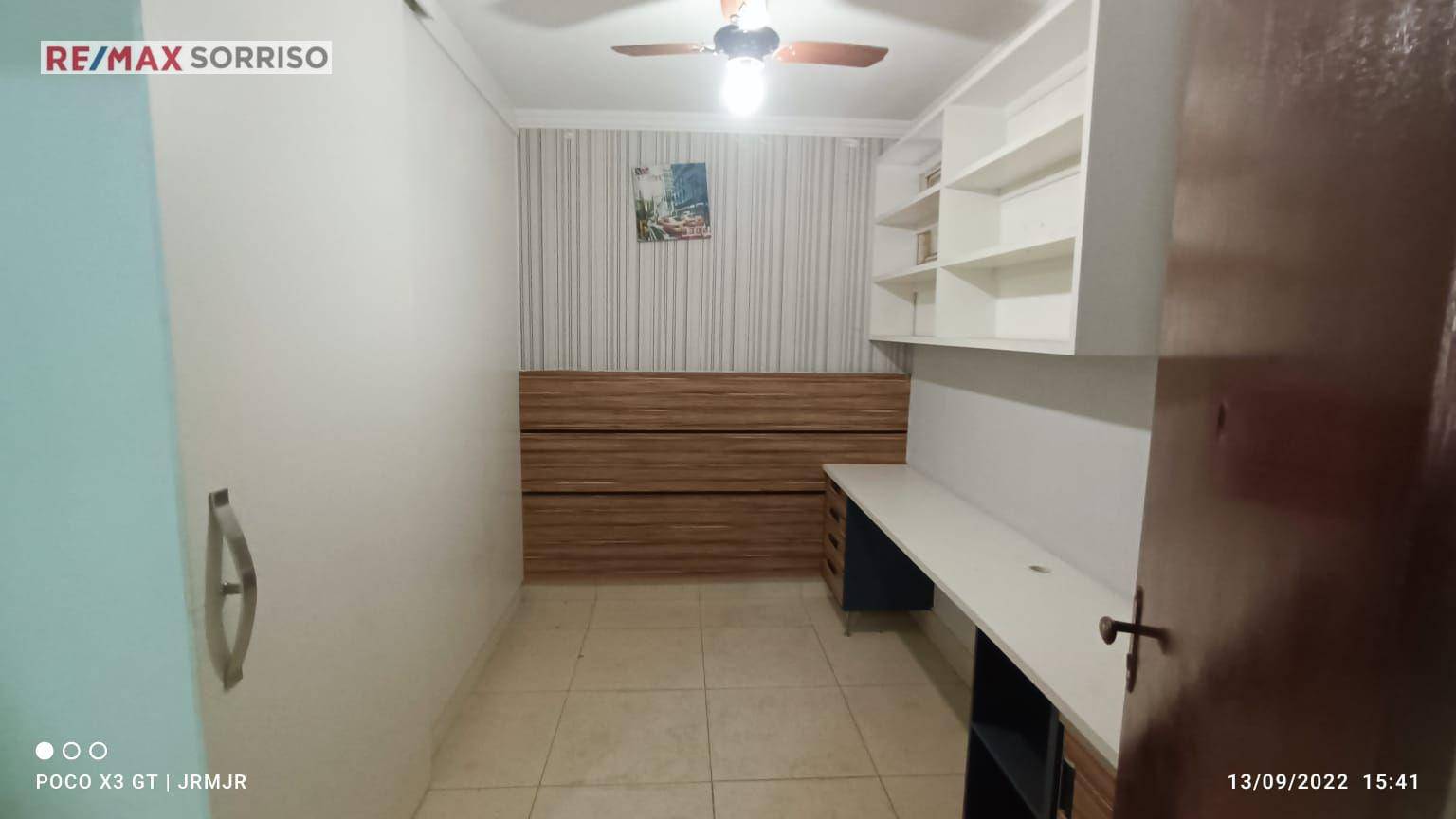 Casa à venda com 3 quartos, 180m² - Foto 8