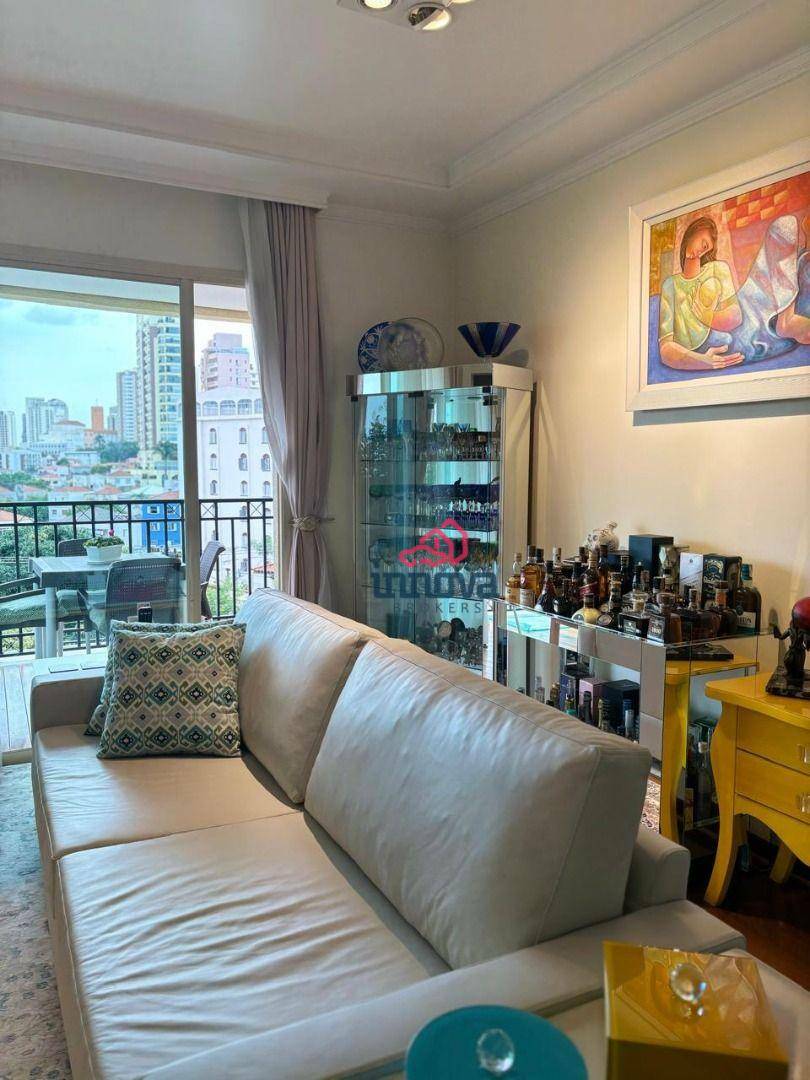 Apartamento à venda com 3 quartos, 141m² - Foto 4