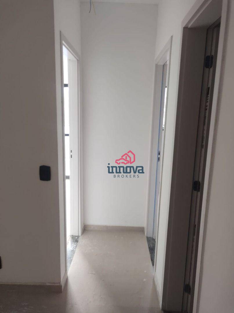 Apartamento à venda com 2 quartos, 44m² - Foto 10