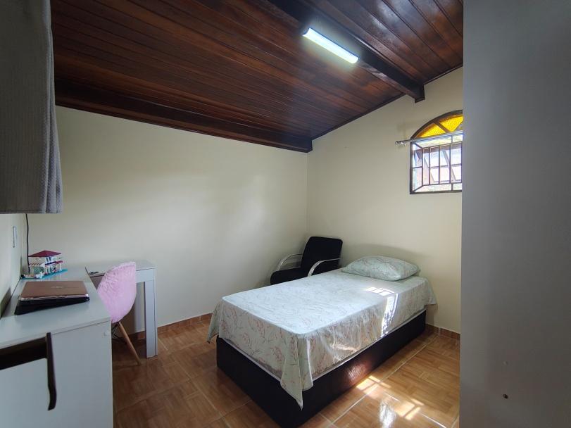 Fazenda à venda com 3 quartos, 2400m² - Foto 4