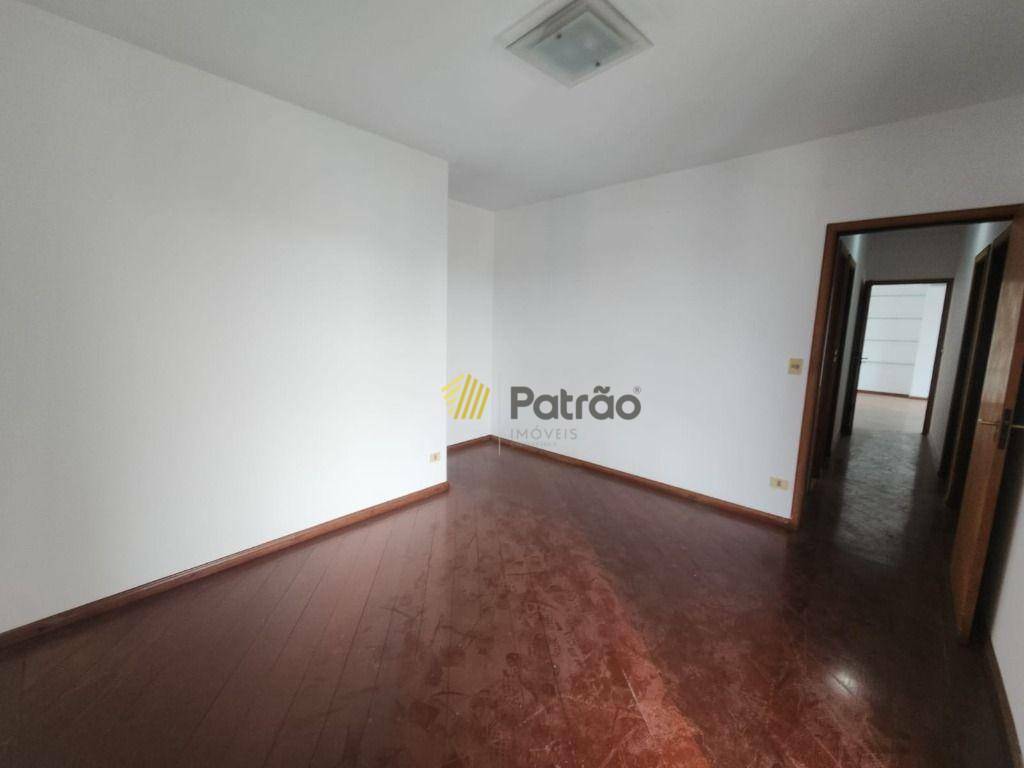 Apartamento à venda com 3 quartos, 150m² - Foto 12