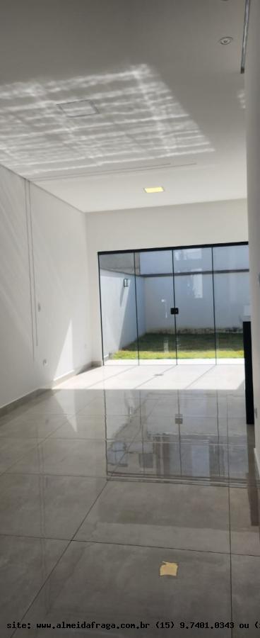 Casa de Condomínio à venda com 3 quartos, 142m² - Foto 2