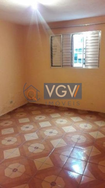 Casa à venda com 3 quartos, 150m² - Foto 1