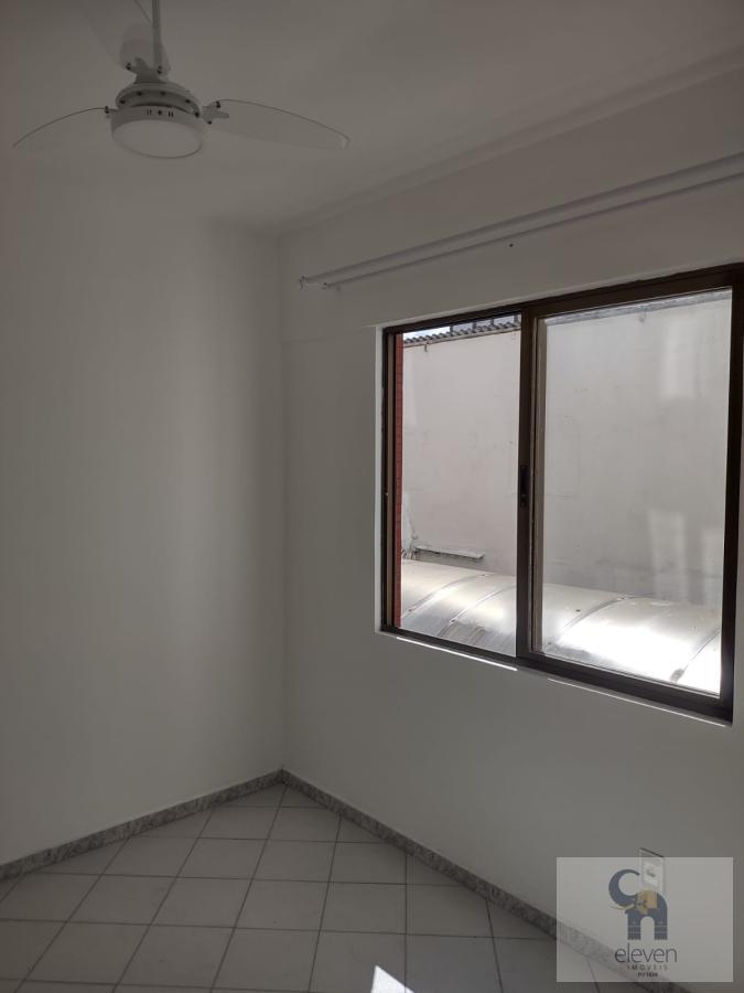 Apartamento à venda com 2 quartos, 64m² - Foto 7