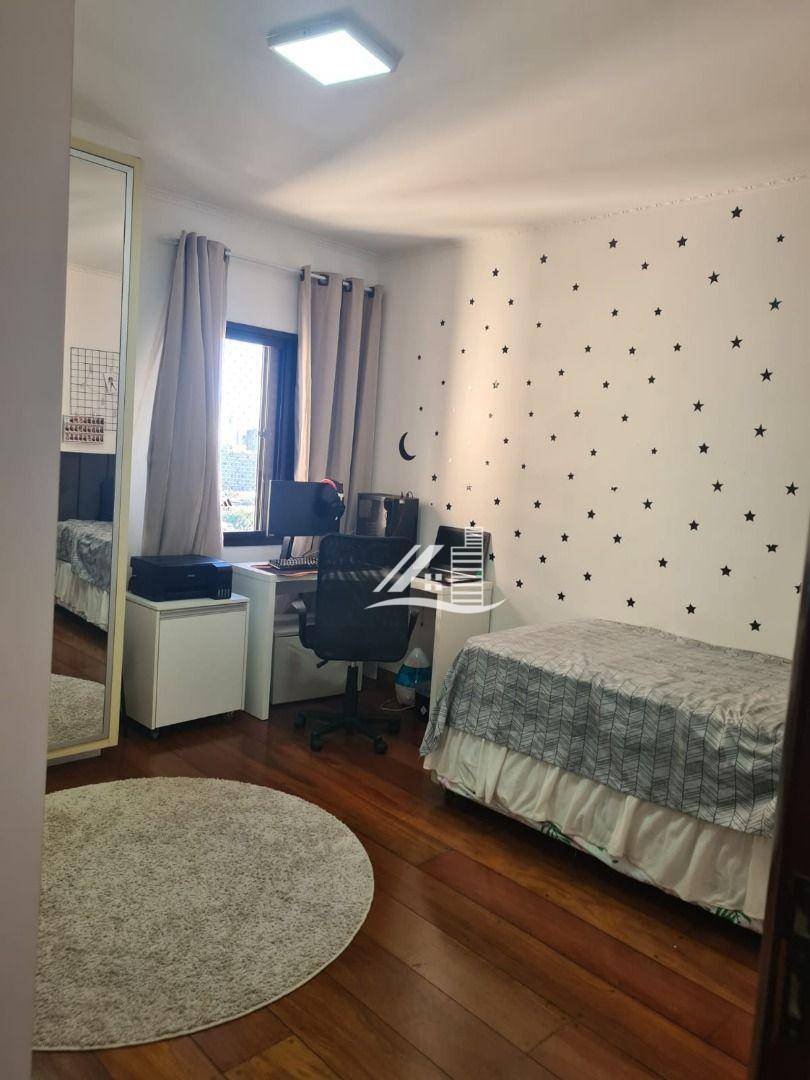 Apartamento à venda com 3 quartos, 135m² - Foto 15